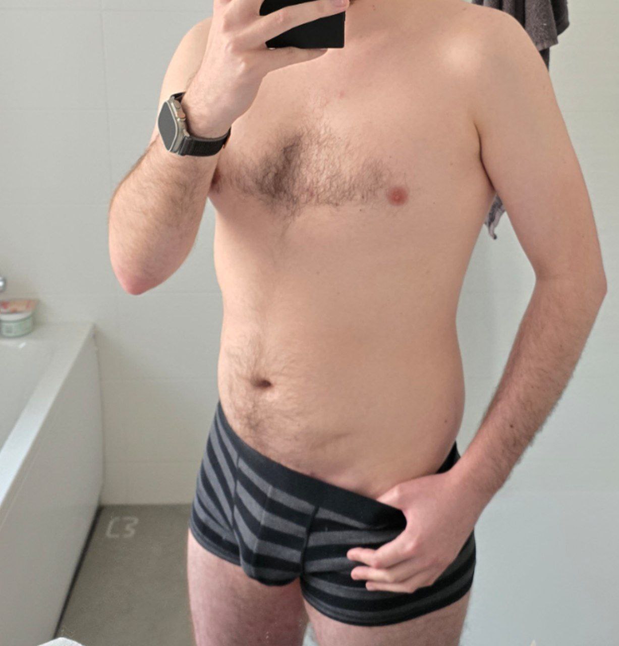 Profil de Yao, 32 ans, Lieu gay à Donat