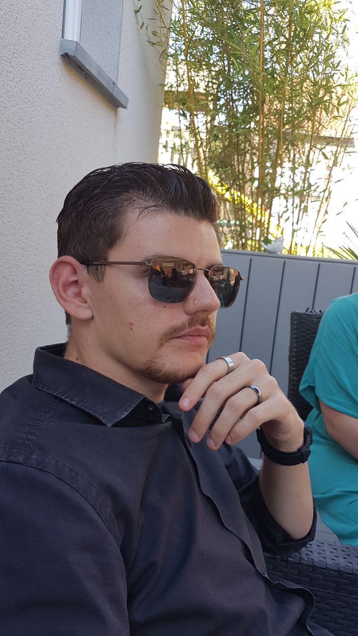 Profil de Athos, 28 ans, Lieu gay à Indemini