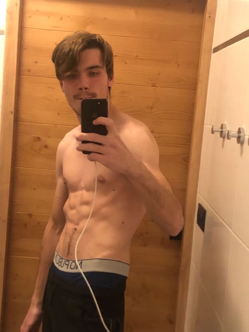 Profil de Abraham, 23 ans, Lieu gay à Worben