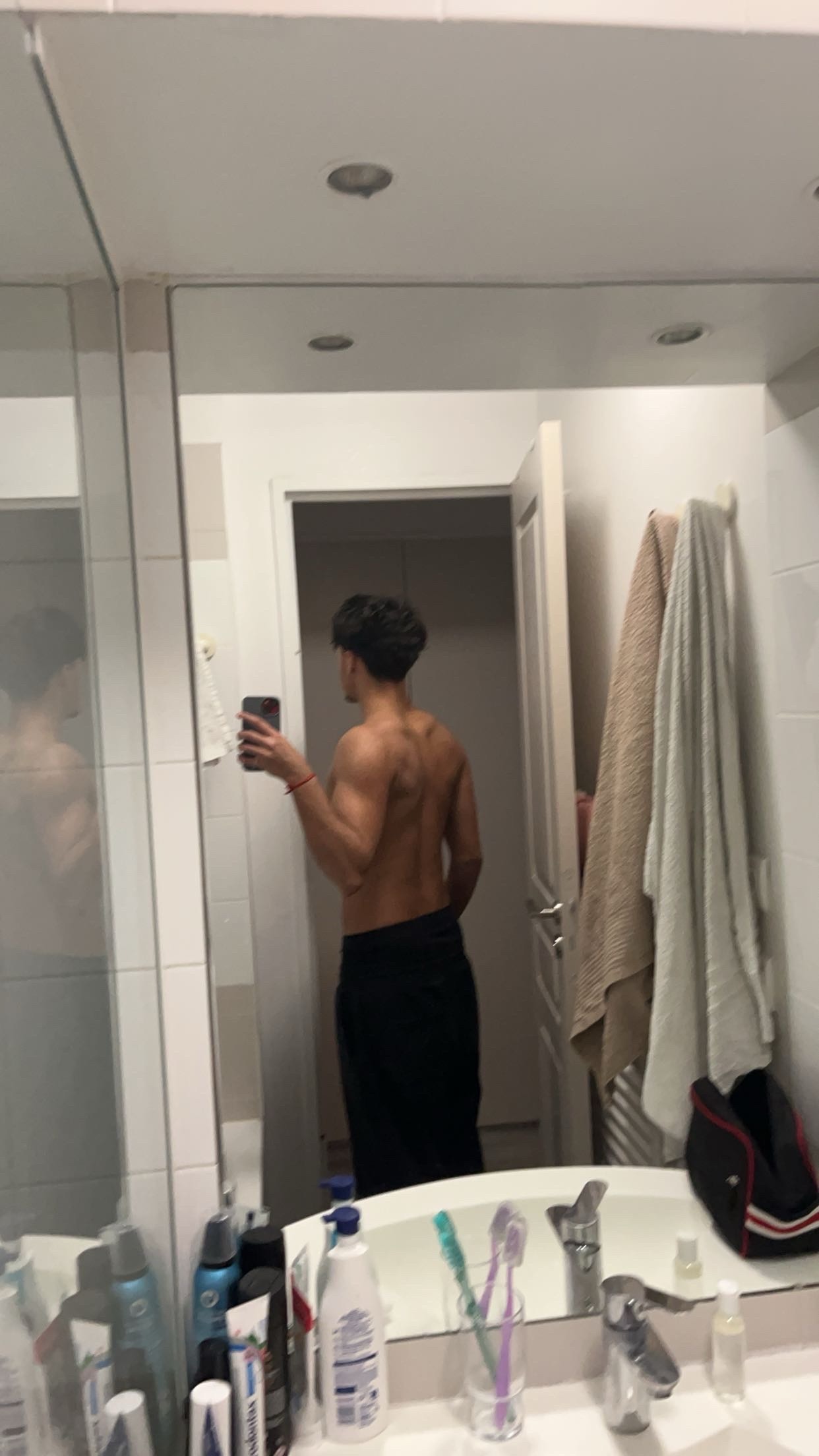 Profil de Alcibiade, 18 ans, Lieu gay à Stettlen