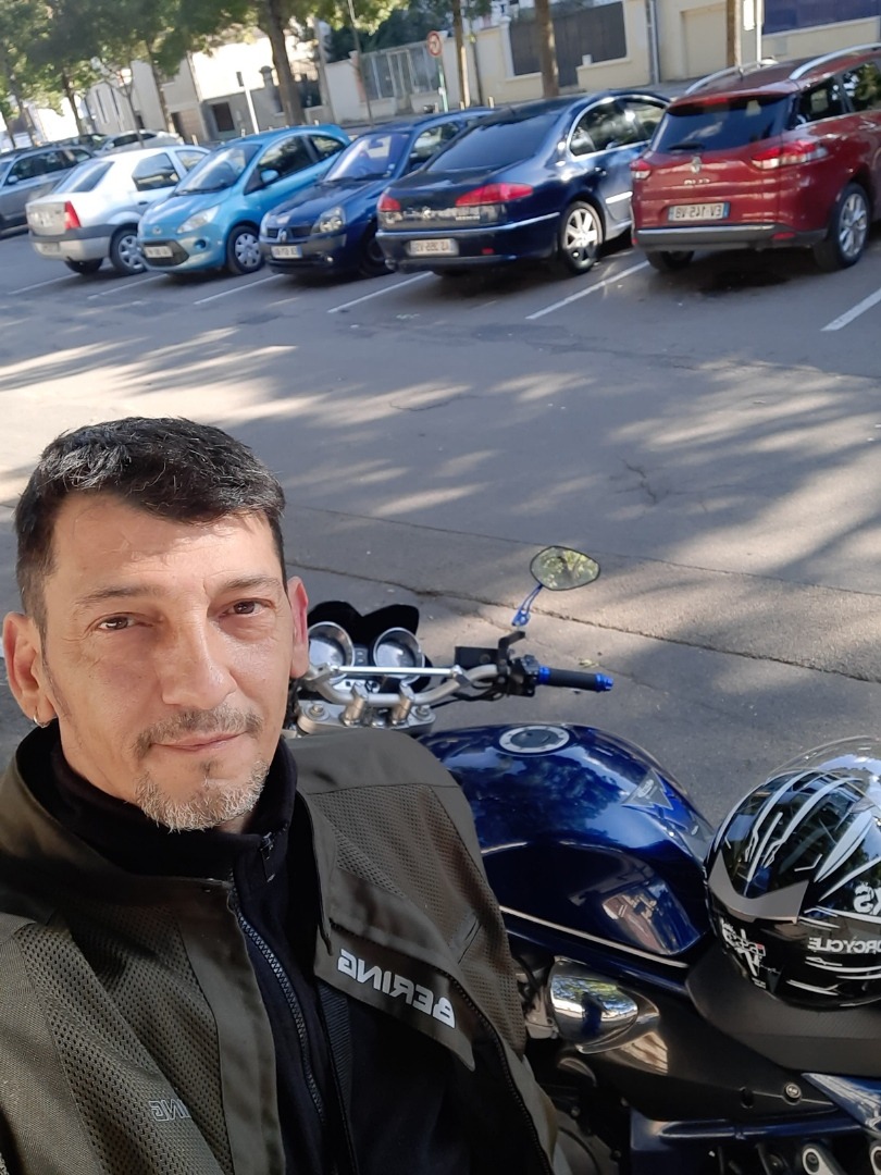 Profil de Alfredo, 41 ans, Lieu gay à Messen
