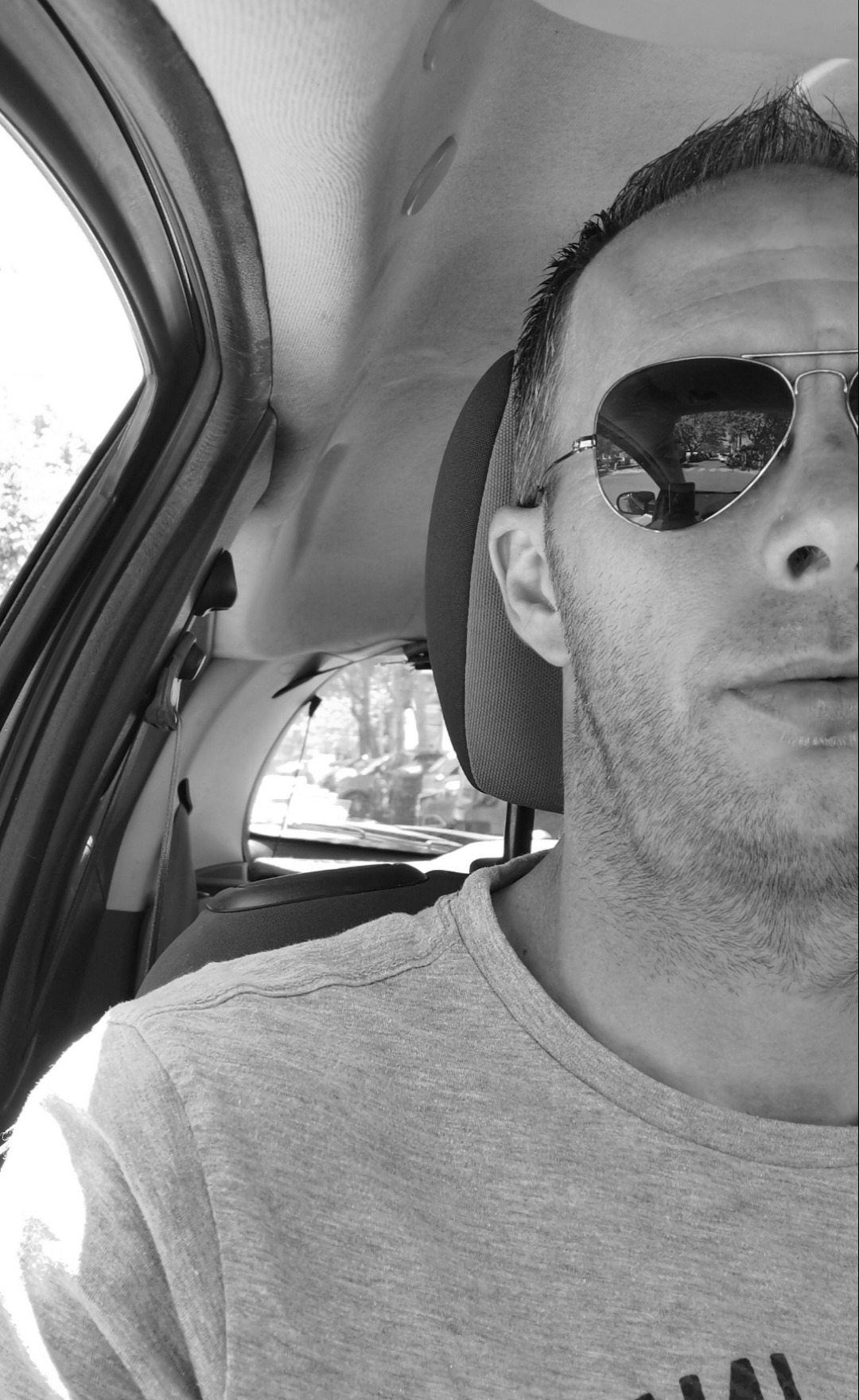 Profil de Djellali, 34 ans, Lieu gay à Rivaz