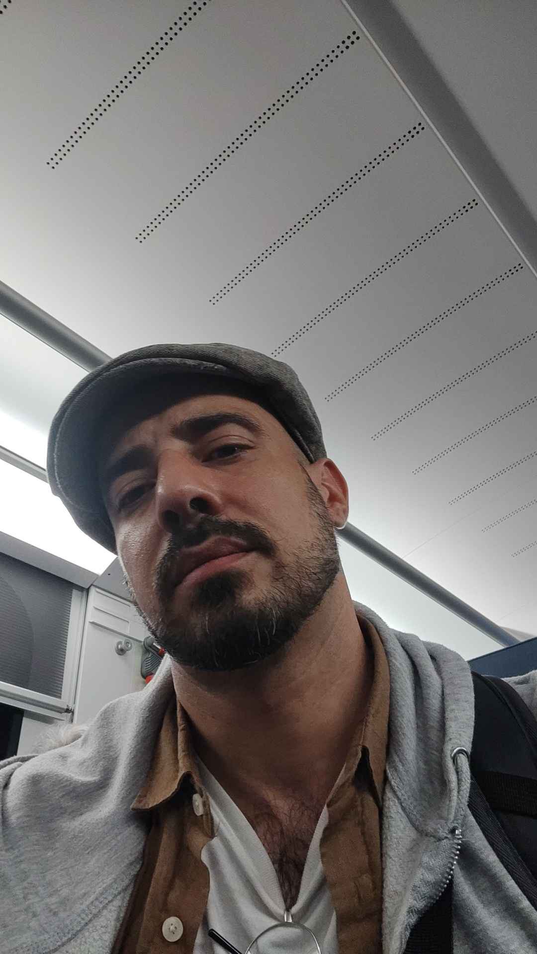 Profil de Clarel, 36 ans, Lieu gay à Mörigen