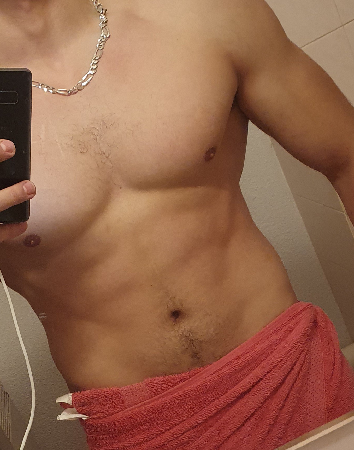 Profil de Ichem, 26 ans, Lieu gay à Saicourt