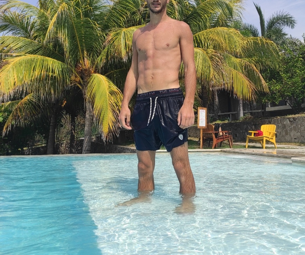 Profil de Emrah, 35 ans, Lieu gay à Provence
