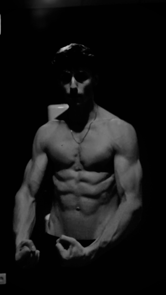 Profil de Endy, 20 ans, Lieu gay à Huémoz