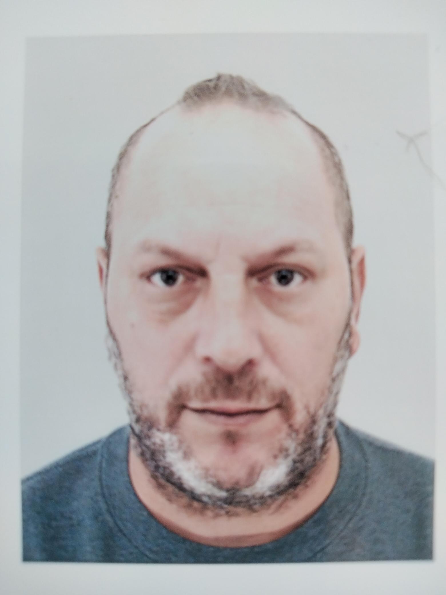 Profil de Elyamine, 45 ans, Lieu gay à Peiden