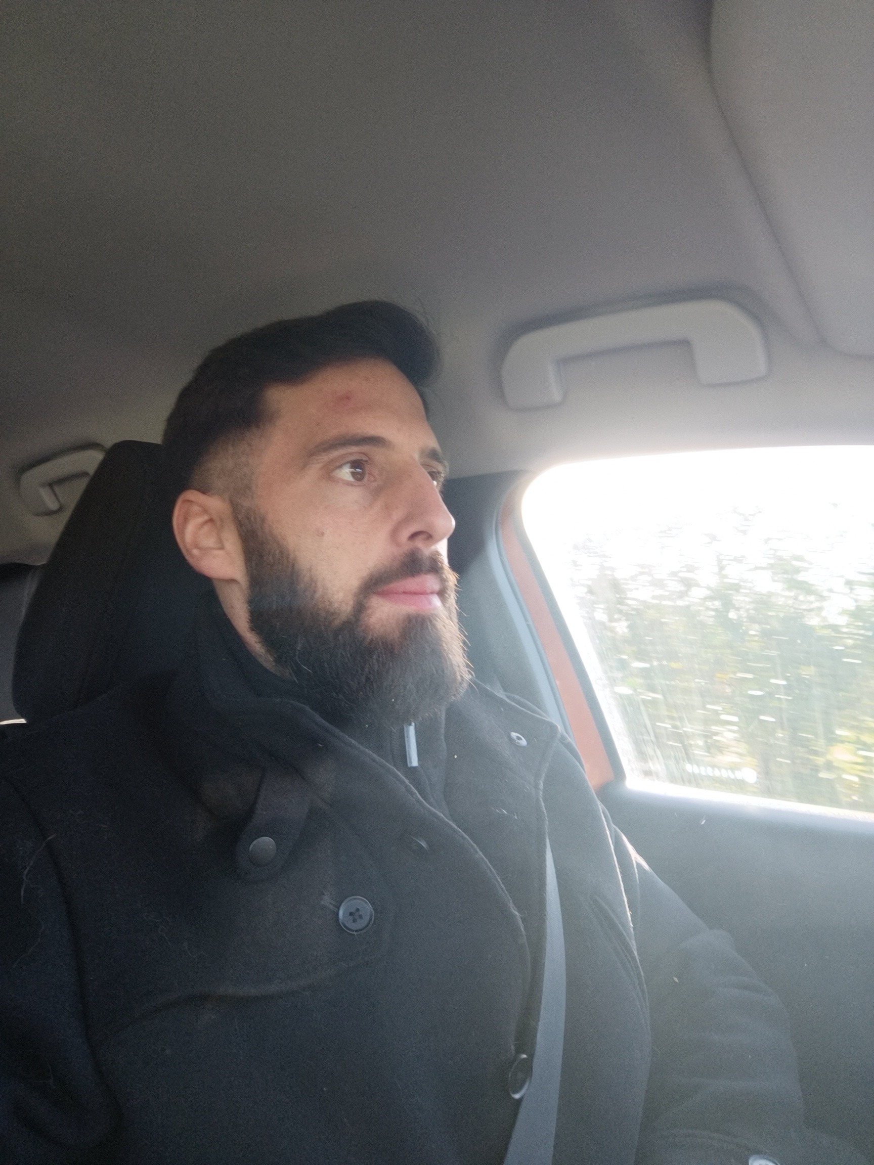 Profil de Norredine, 34 ans, Lieu gay à Caux