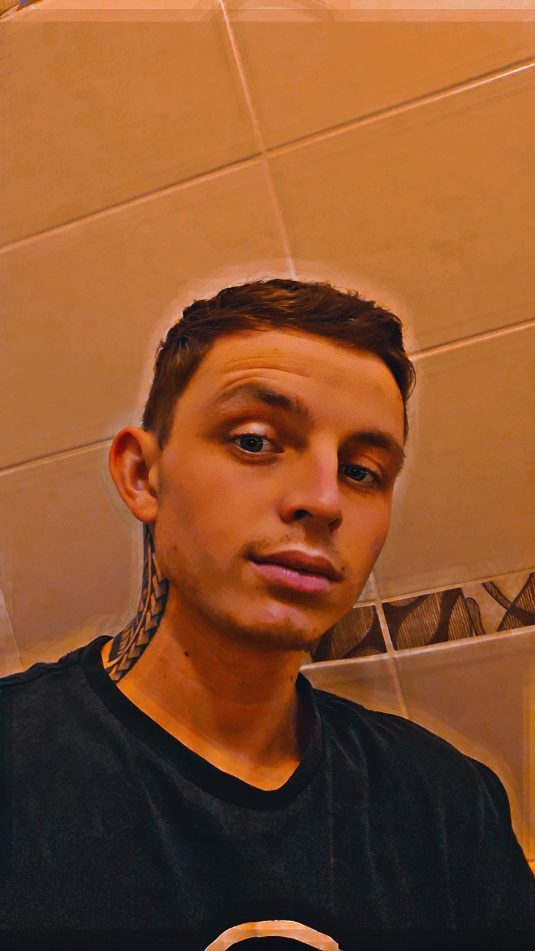 Profil de Raphaël, 23 ans, Lieu gay à Jongny