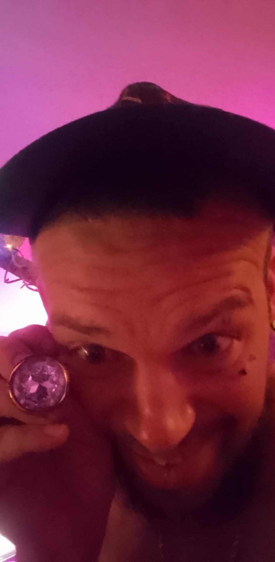 Profil de Amirouche, 38 ans, Lieu gay à Schuders
