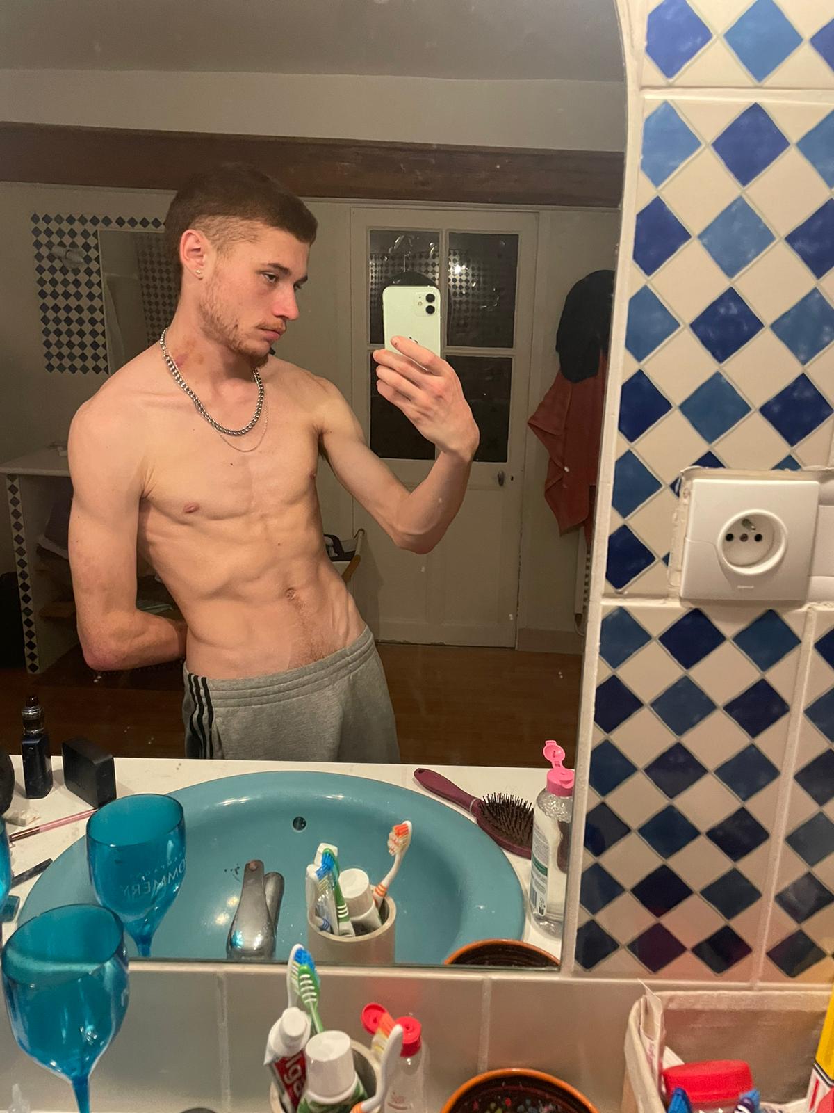 Profil de Yolan, 21 ans, Lieu gay à Tegerfelden