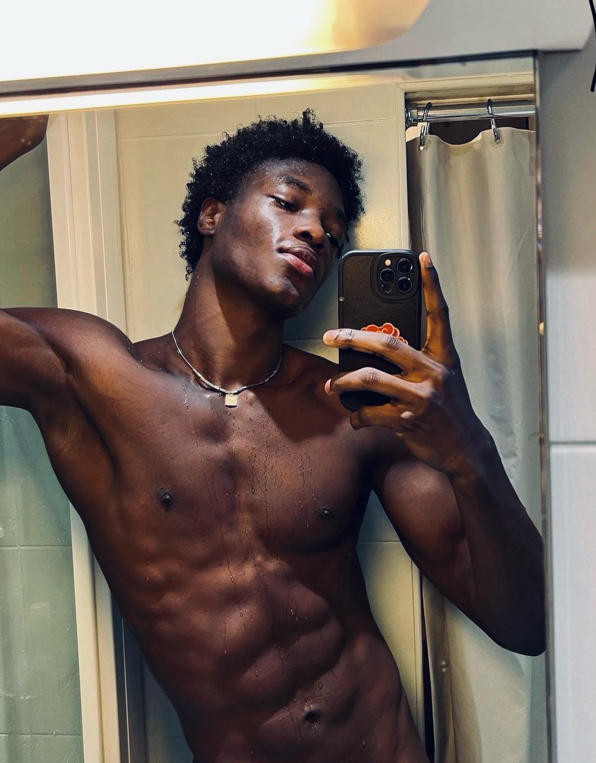 Profil de Madec, 29 ans, Lieu gay à Balmberg