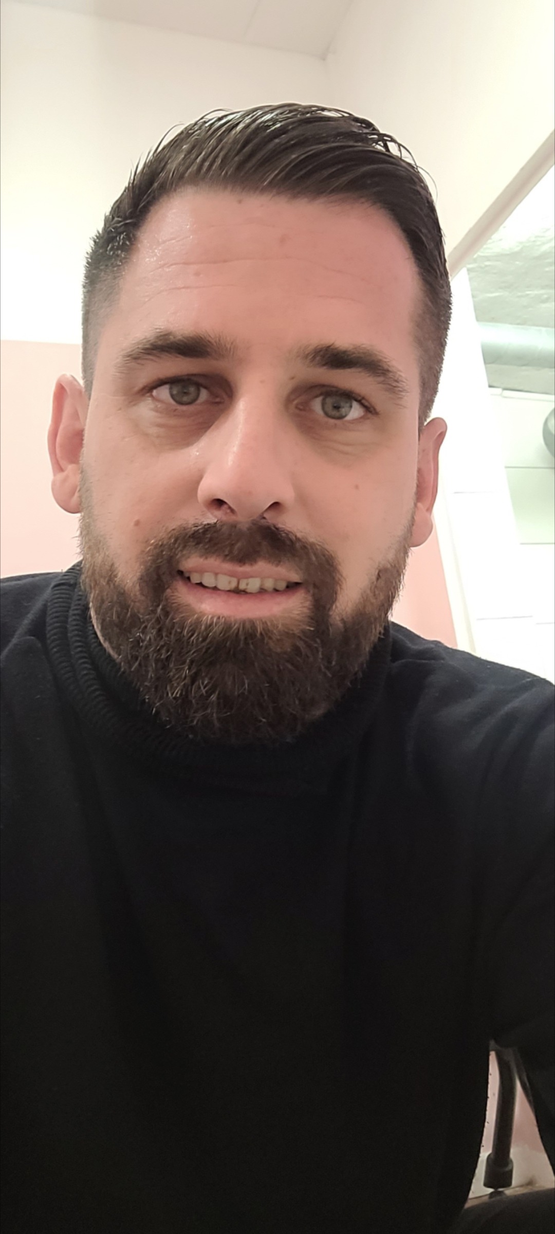Profil de Laye, 37 ans, Lieu gay à Sattel