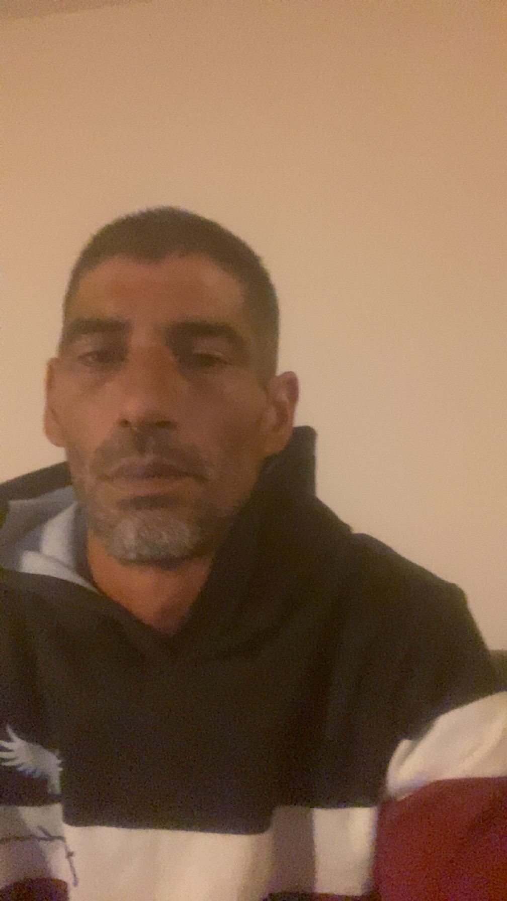 Profil de Lalaina, 42 ans, Lieu gay à Zinal