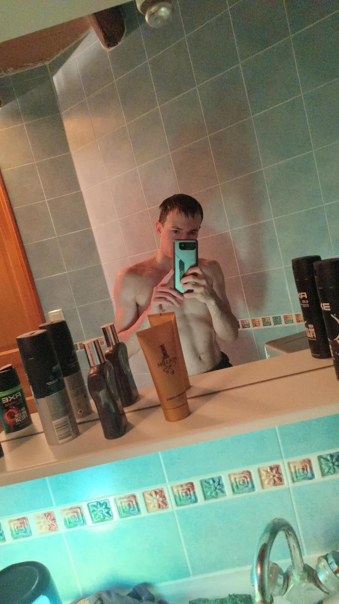 Profil de Joanny, 24 ans, Lieu gay à Malix