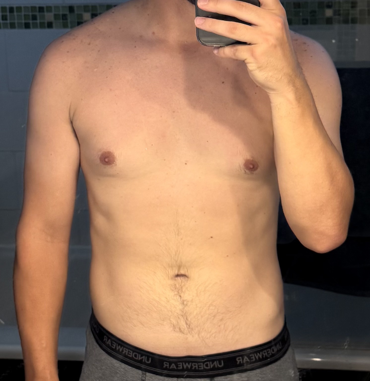 Profil de Youva, 37 ans, Lieu gay à Rivaz