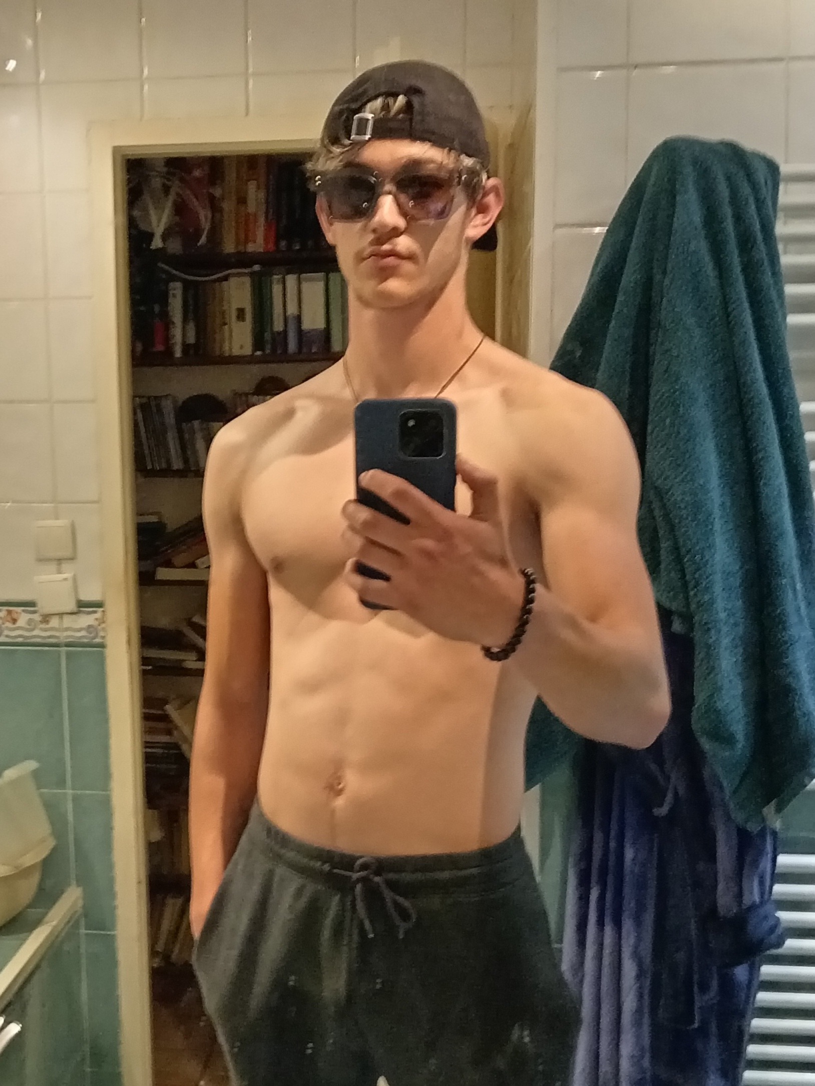 Profil de Matthias, 22 ans, Lieu gay à Denens
