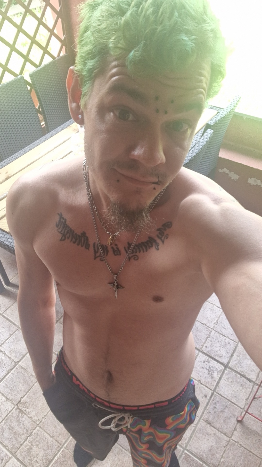 Profil de José, 28 ans, Lieu gay à Thusis