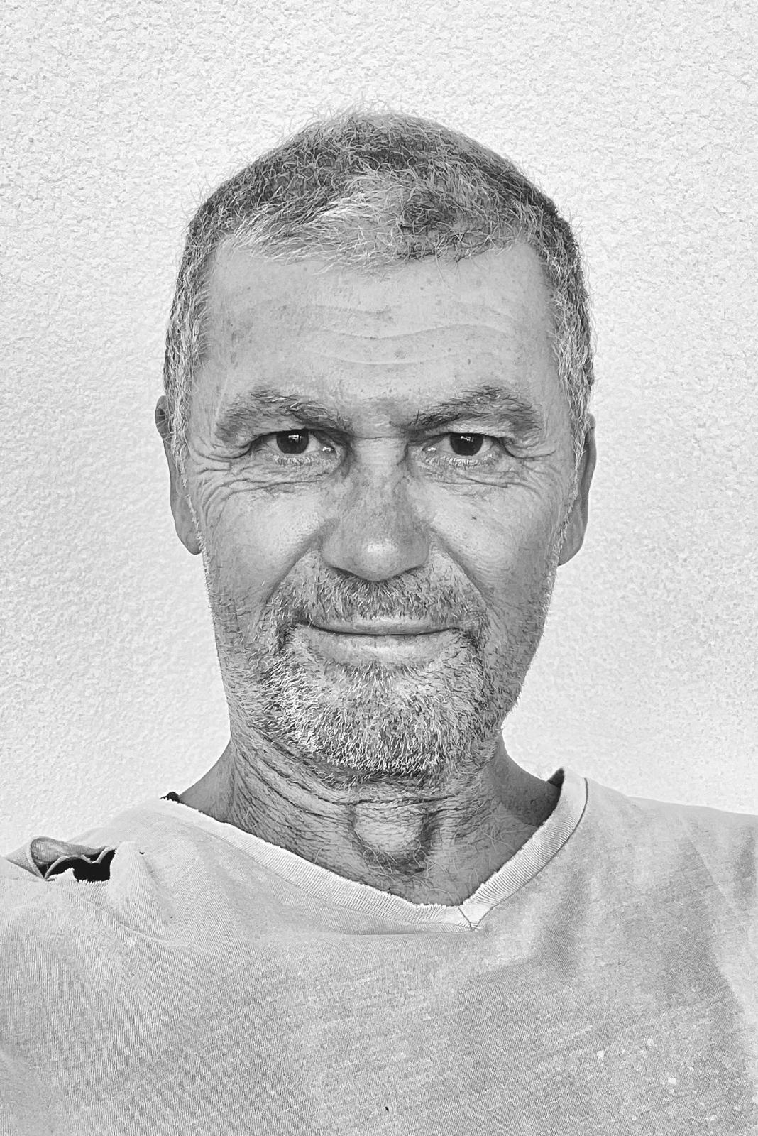 Profil de Valentino, 55 ans, Lieu gay à Port