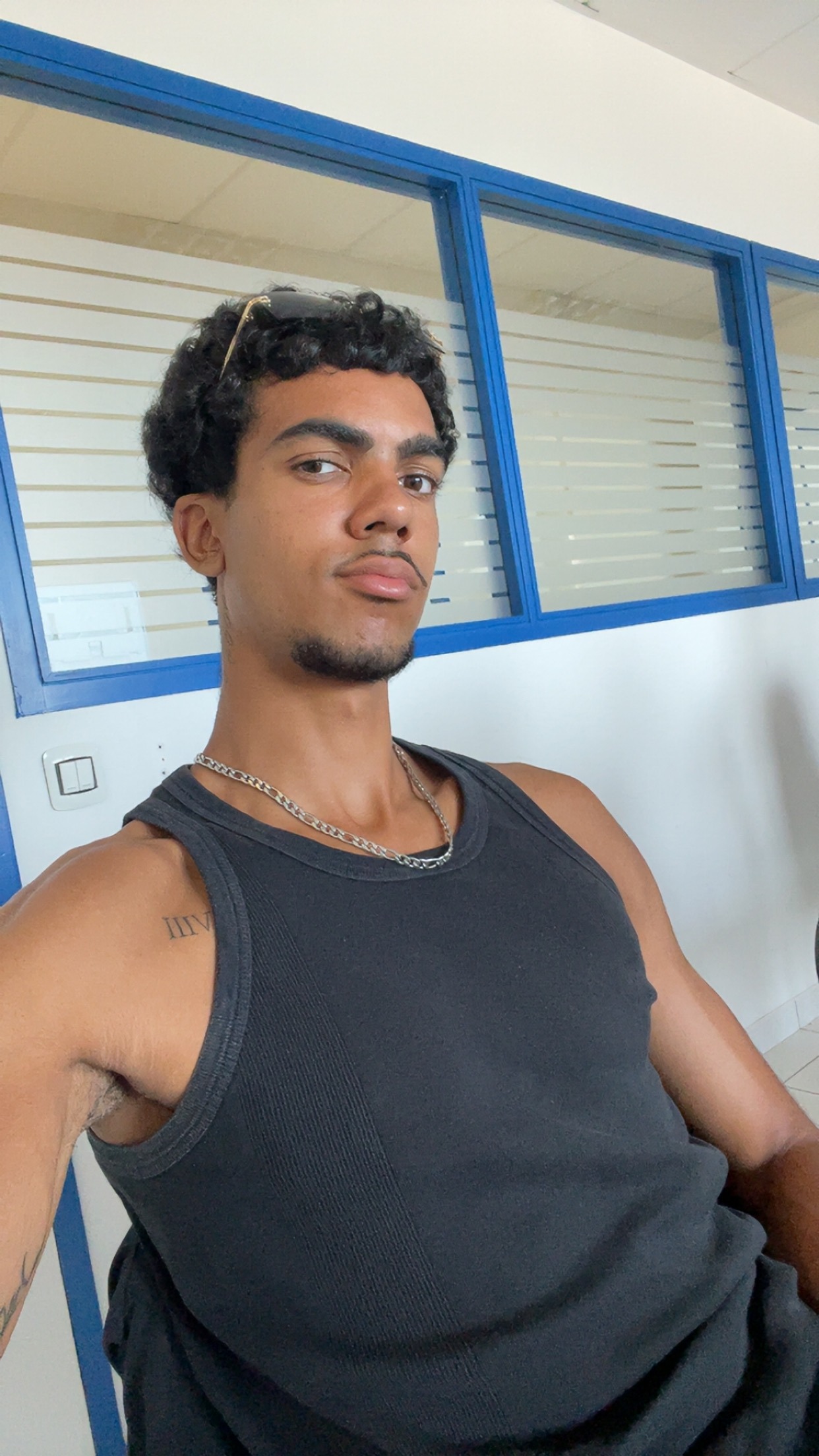 Profil de Nominoe, 18 ans, Lieu gay à Ergisch