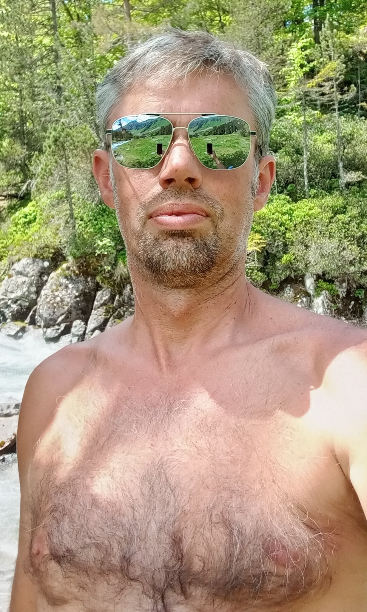 Profil de Vandy, 54 ans, Lieu gay à Luins