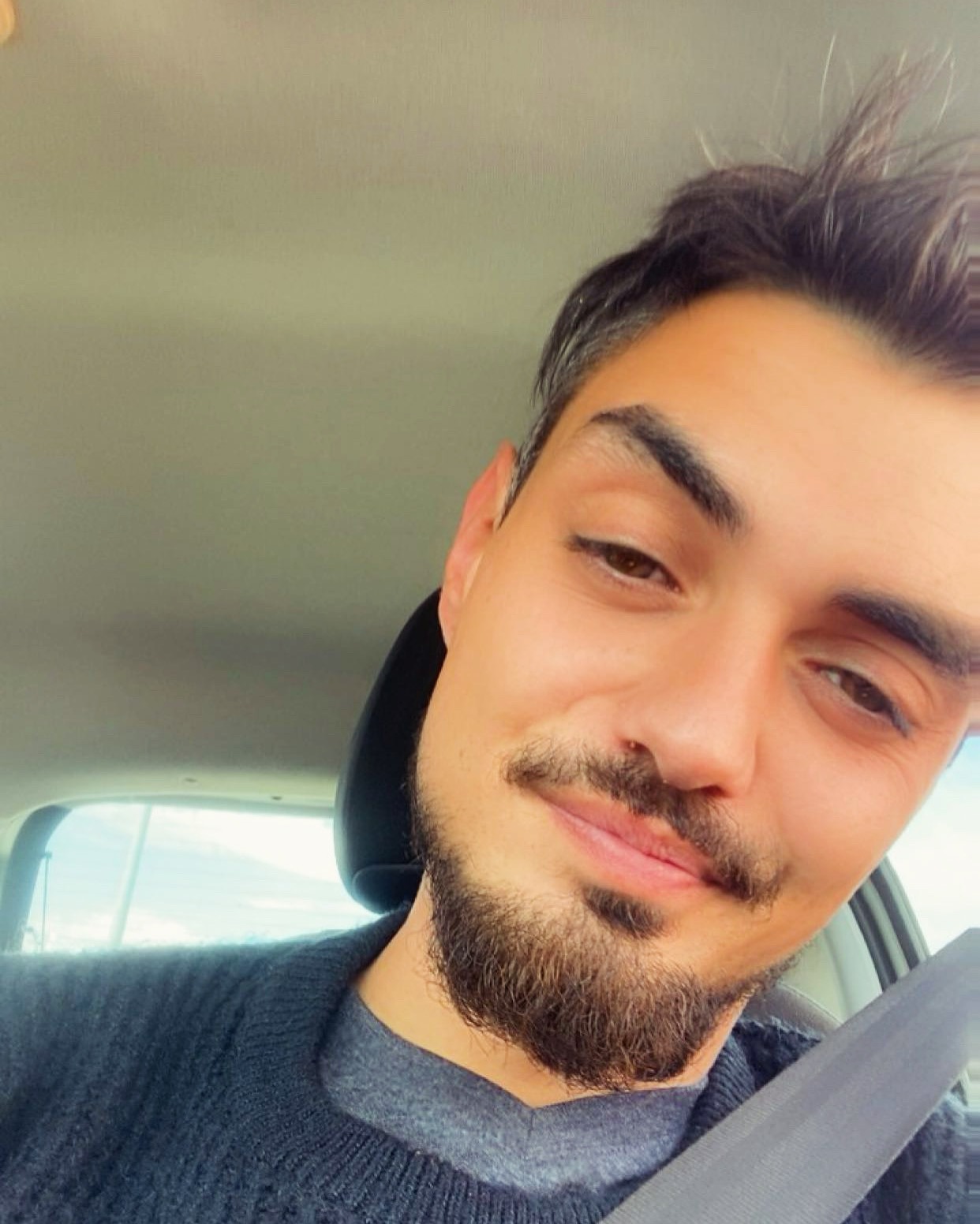 Profil de Abderaouf, 26 ans, Lieu gay à Luins
