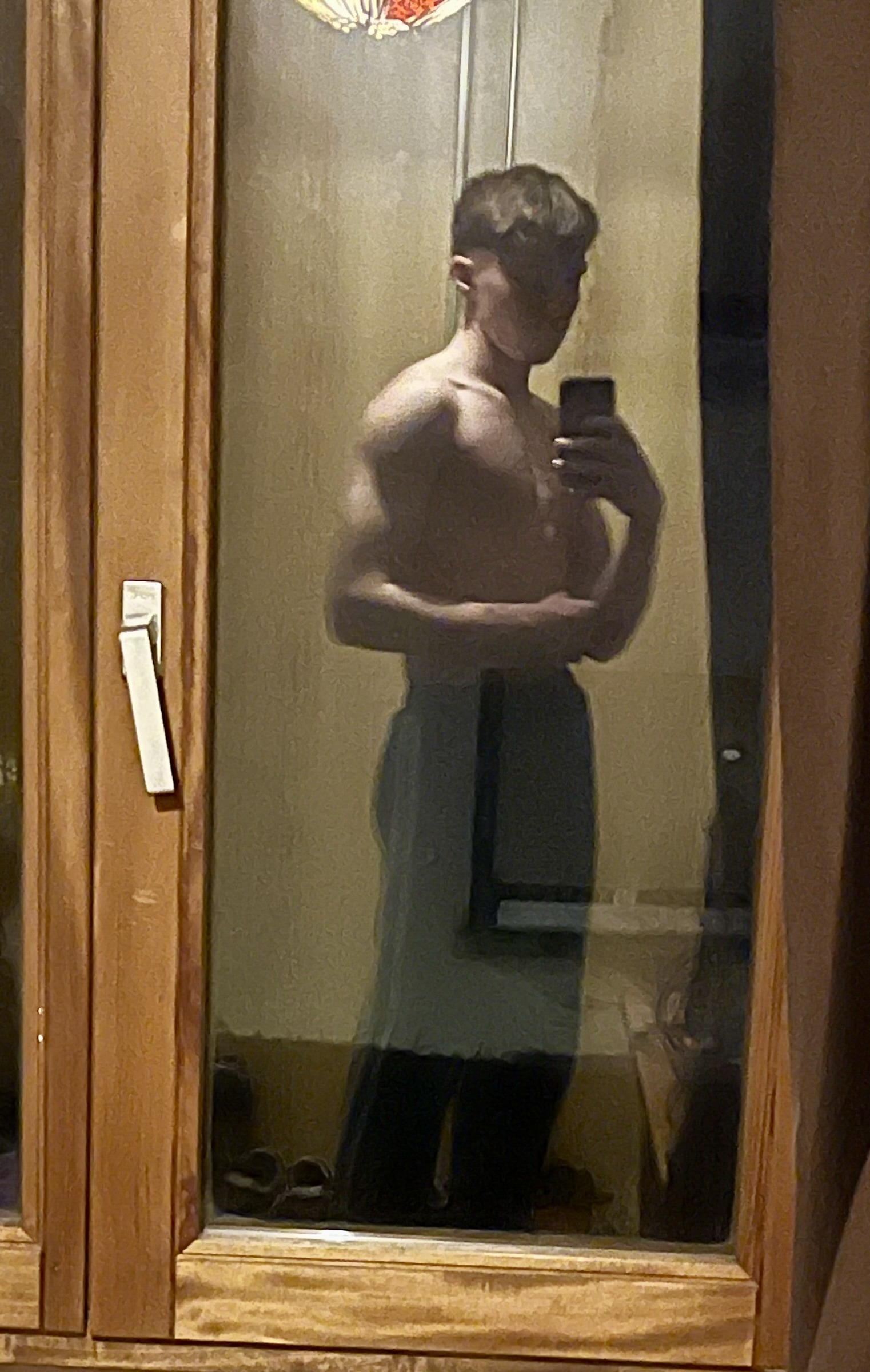 Profil de Yllies, 20 ans, Lieu gay à Riemenstalden