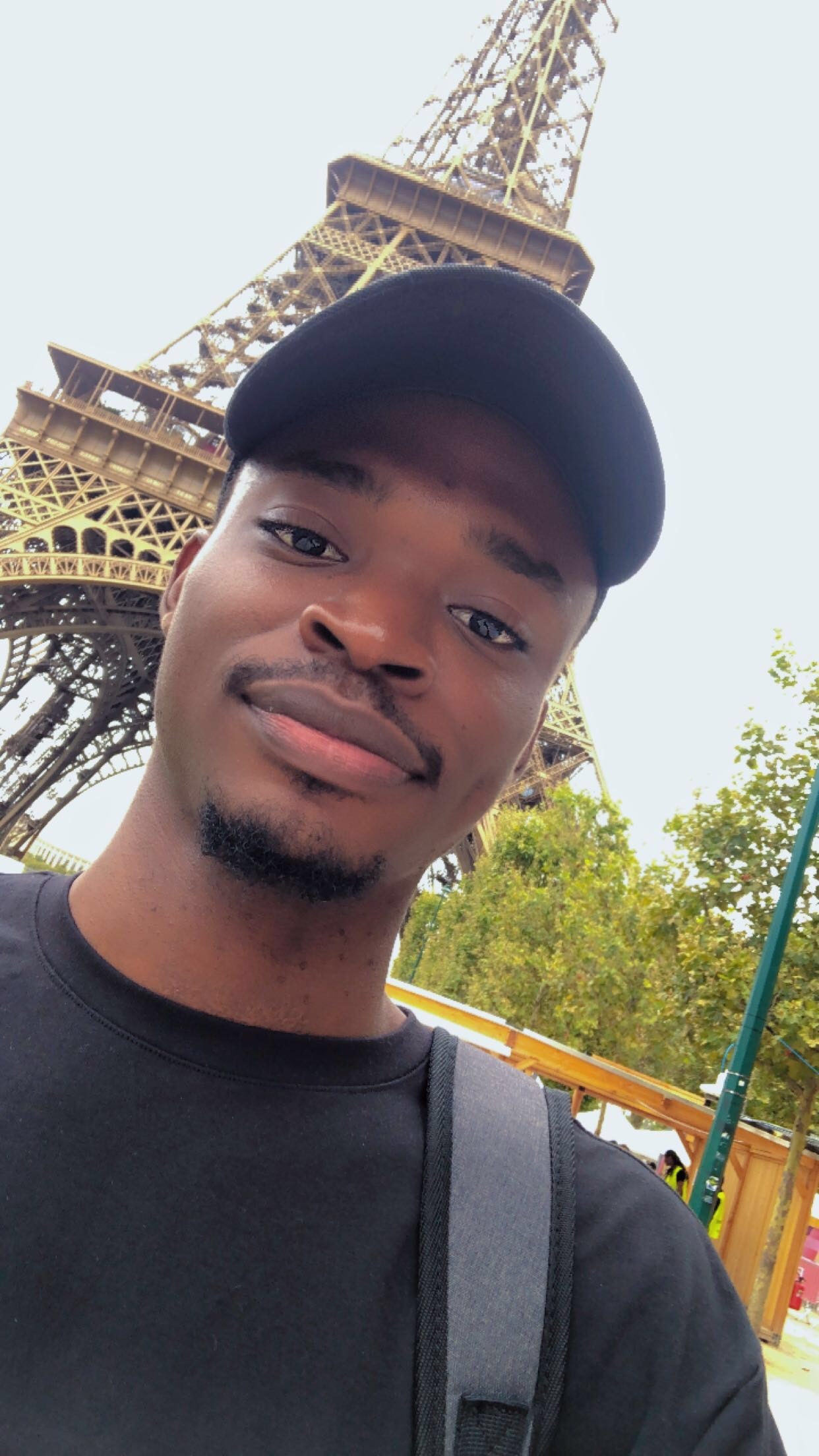 Profil de Theliau, 26 ans, Lieu gay à Chandolin